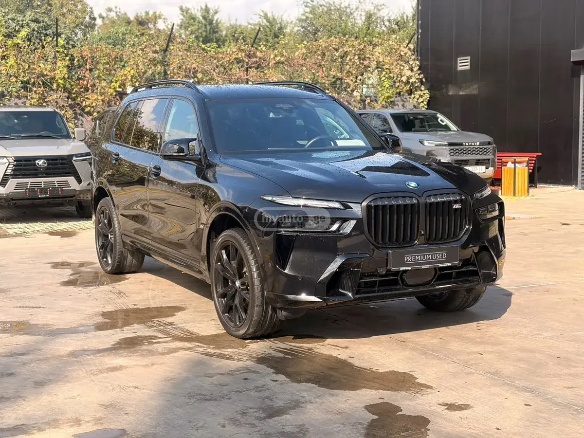 BMW X7 