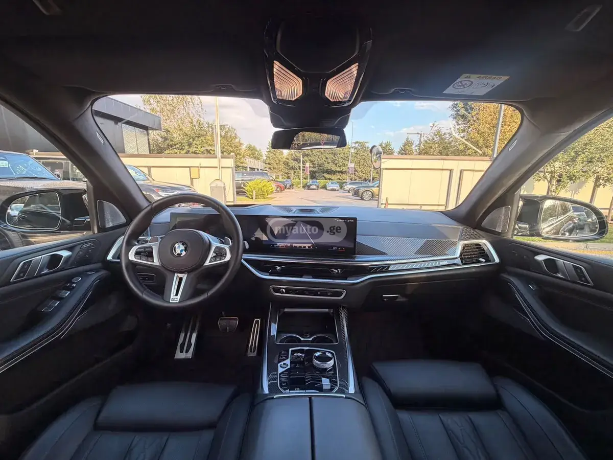BMW X7 
