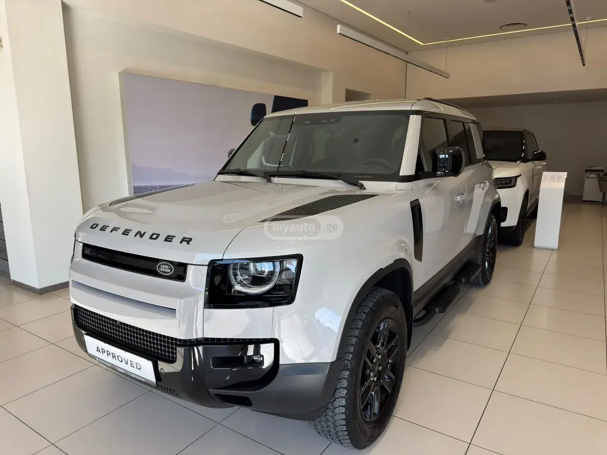 Land Rover Defender 110 