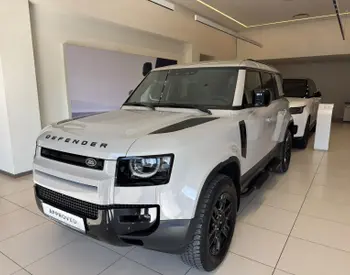 Land Rover Defender 110 