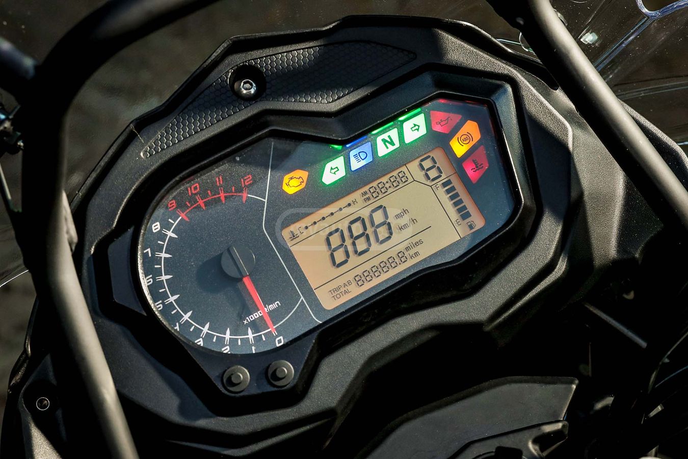 Benelli TRK 502X 