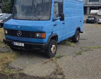 Mercedes-Benz Vario