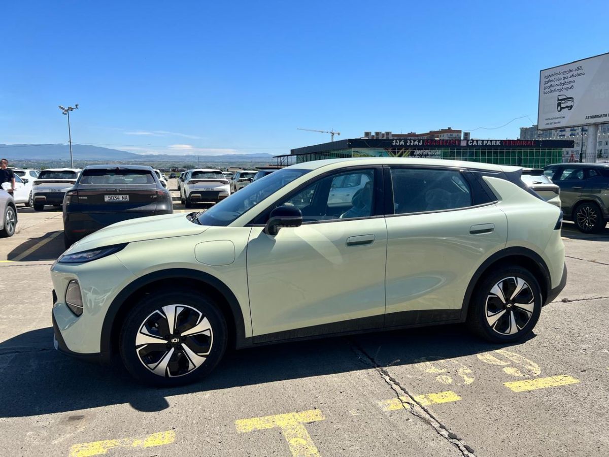 Changan Nevo Q05 