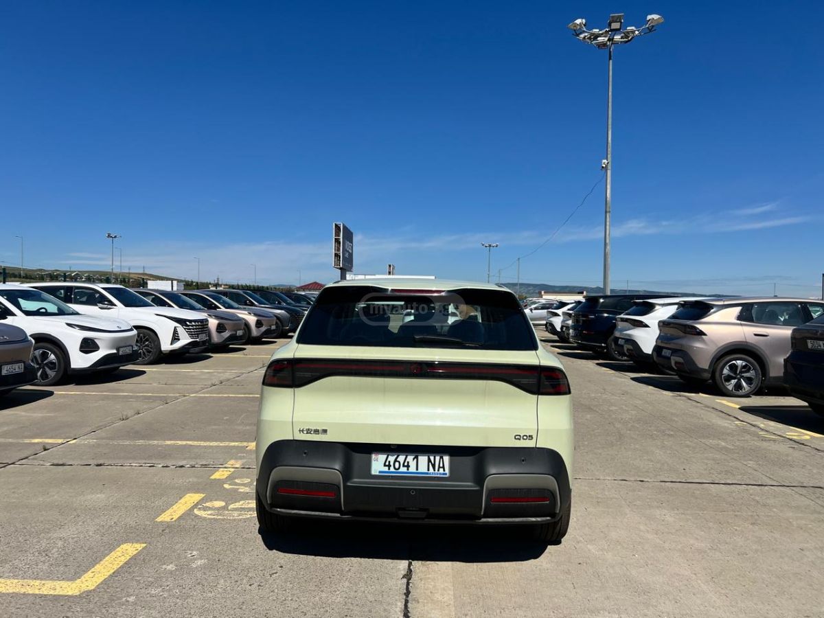 Changan Nevo Q05