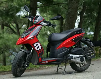 Aprilia SR 150 ABS 