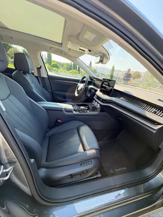 Skoda Superb, миниатюра 10