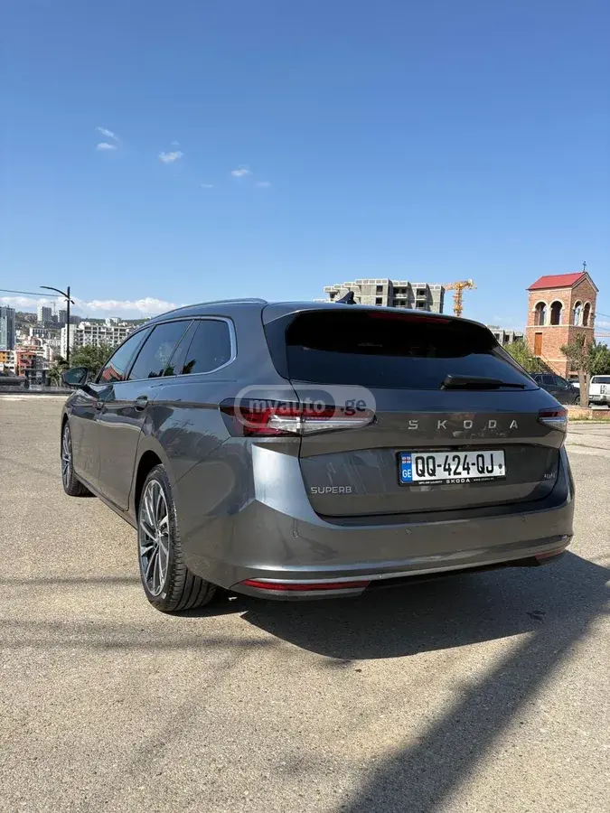 Skoda Superb, миниатюра 3