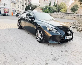 Lexus IS 350