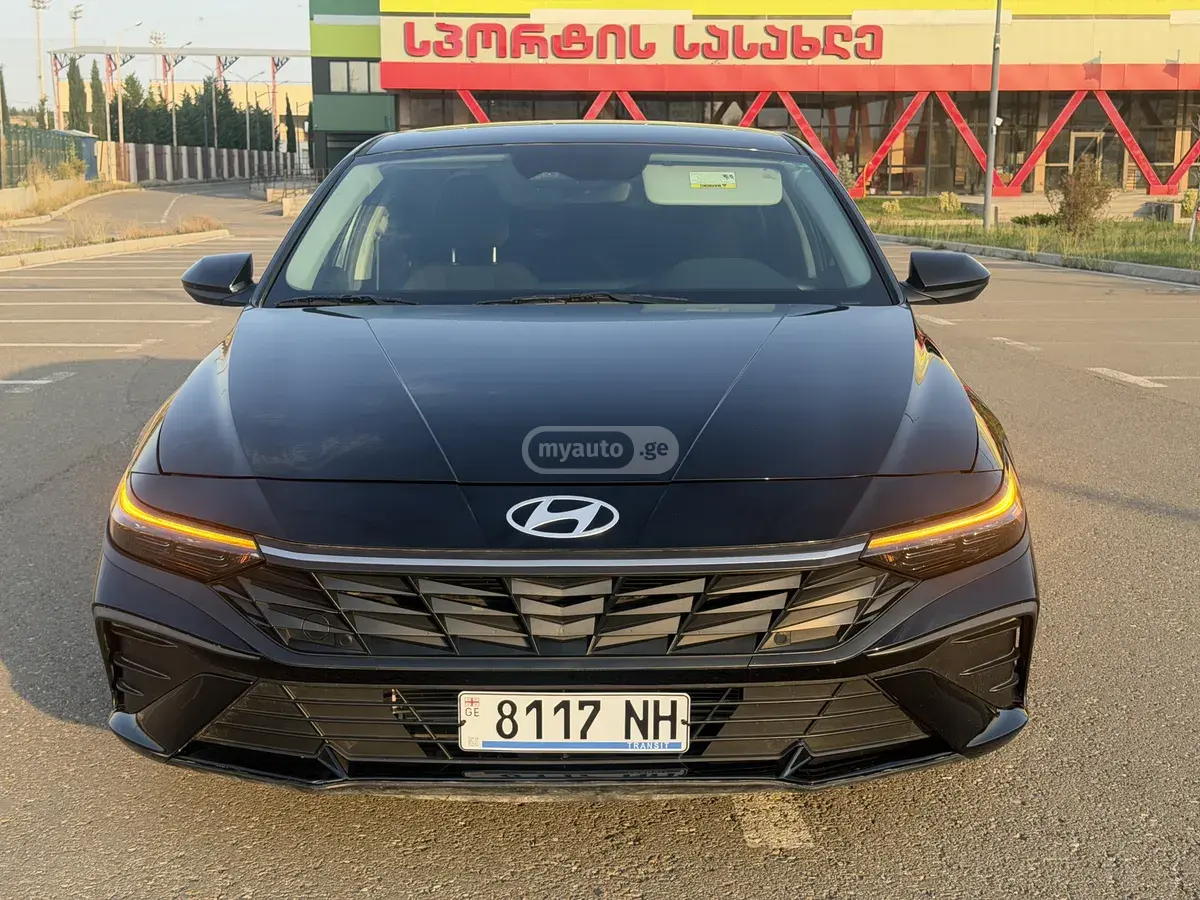 Hyundai Elantra