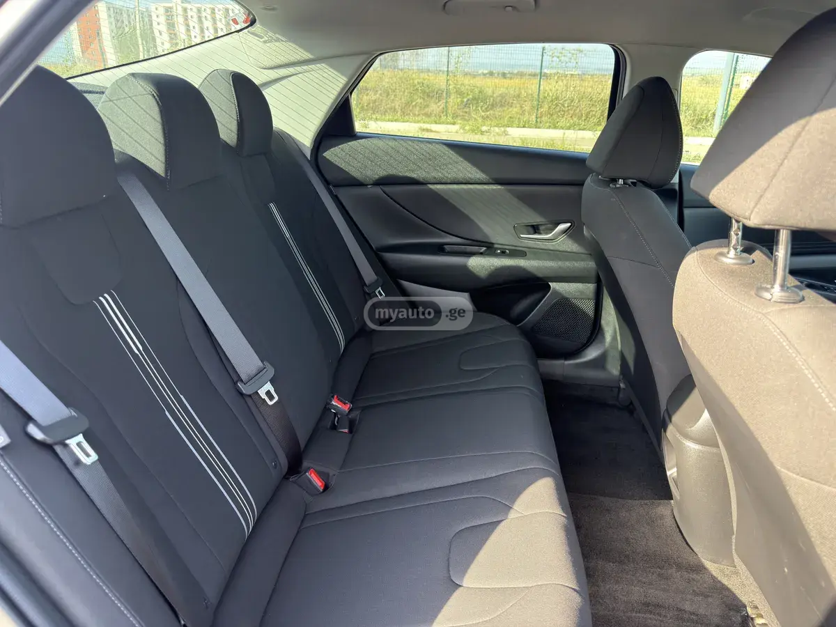 Hyundai Elantra, миниатюра 10