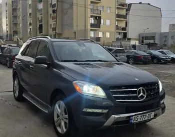Mercedes-Benz ML 350
