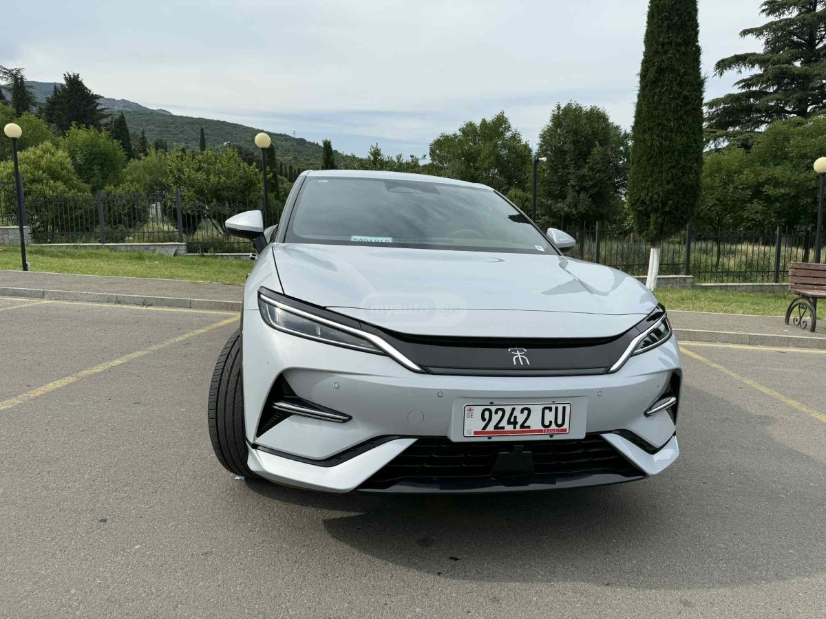 BYD Song L 
