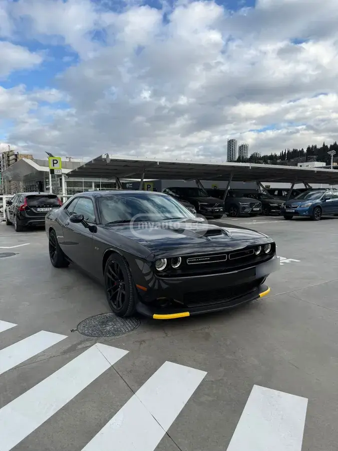 Dodge Challenger, миниатюра 3