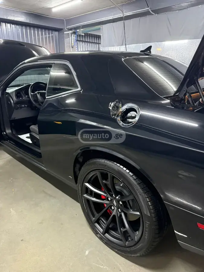 Dodge Challenger, миниатюра 7