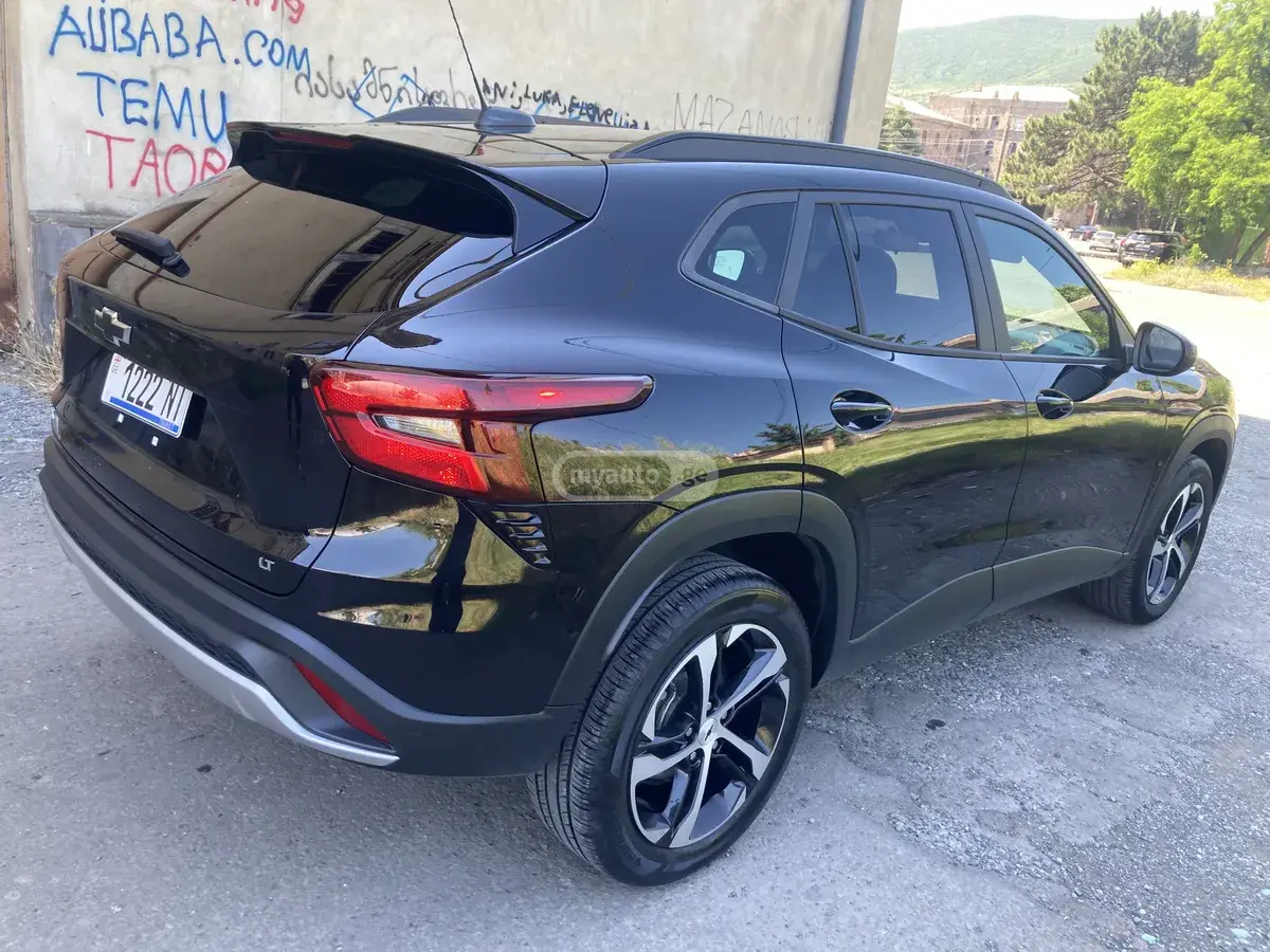 Chevrolet Trax, миниатюра 2