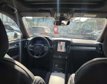 Volvo XC 40 Plus Dark