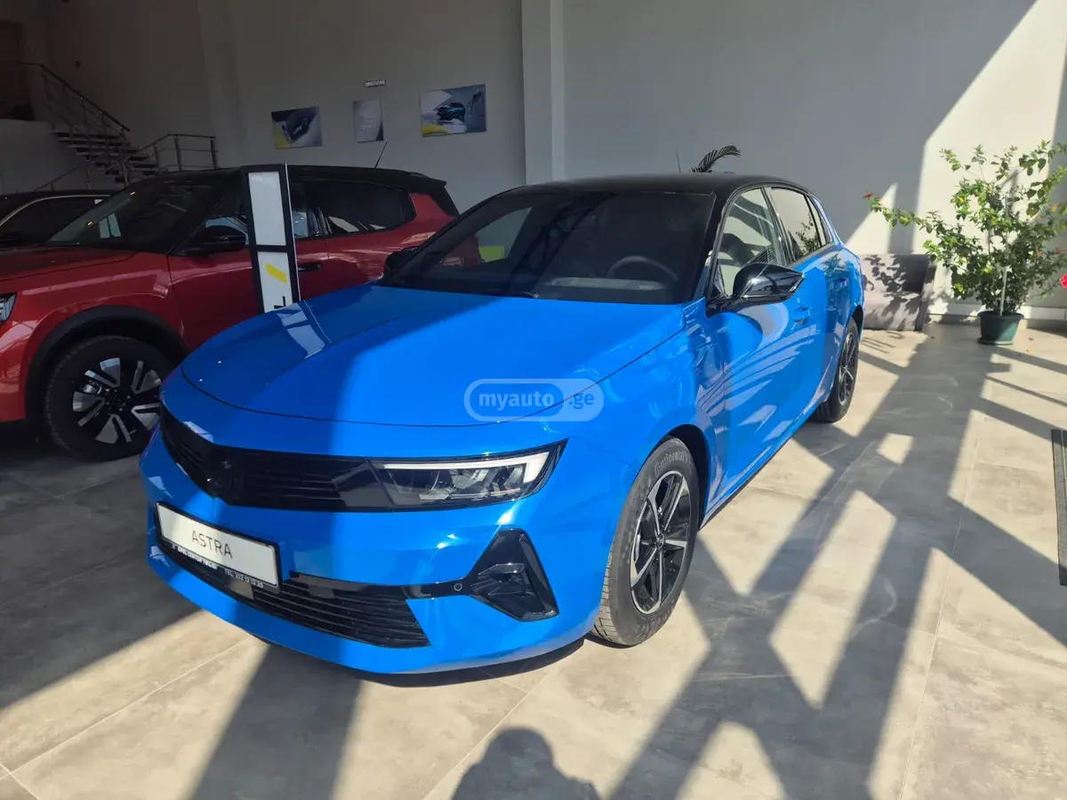 Opel Astra 
