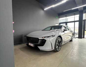 Mazda EZ-6 