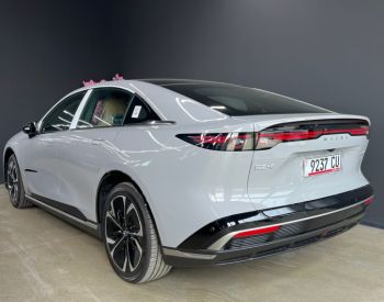 Mazda EZ-6 