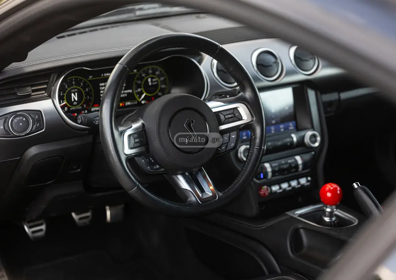 Ford Mustang, миниатюра 10