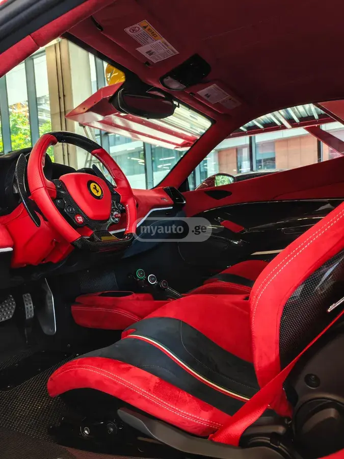 Ferrari 488 Pista