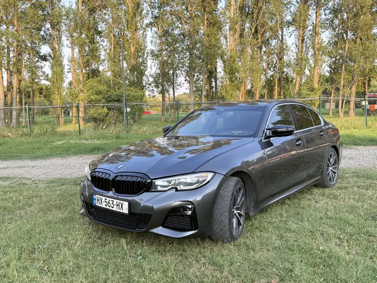BMW 3 Series 330, миниатюра 3