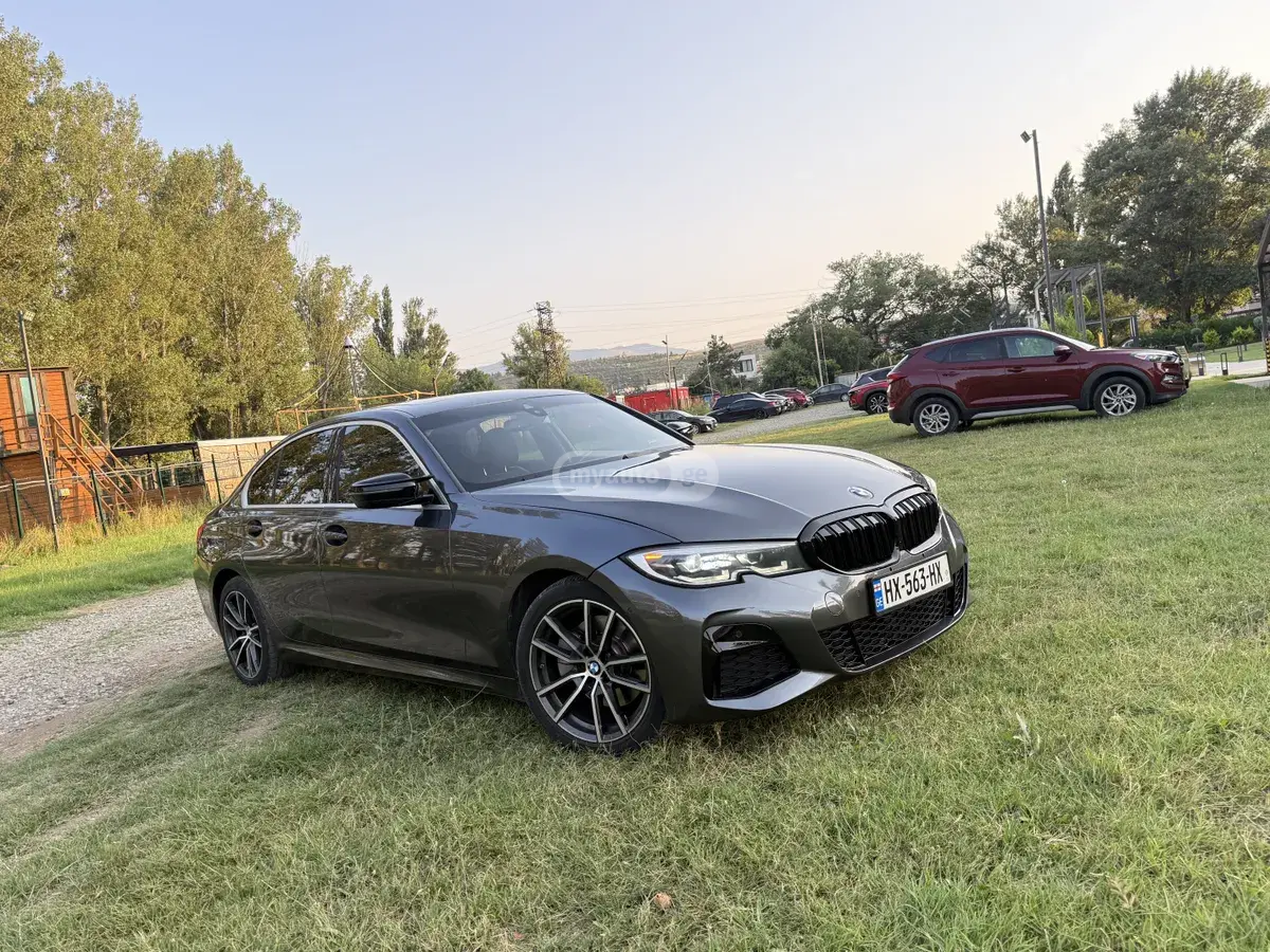BMW 3 Series 330, миниатюра 5