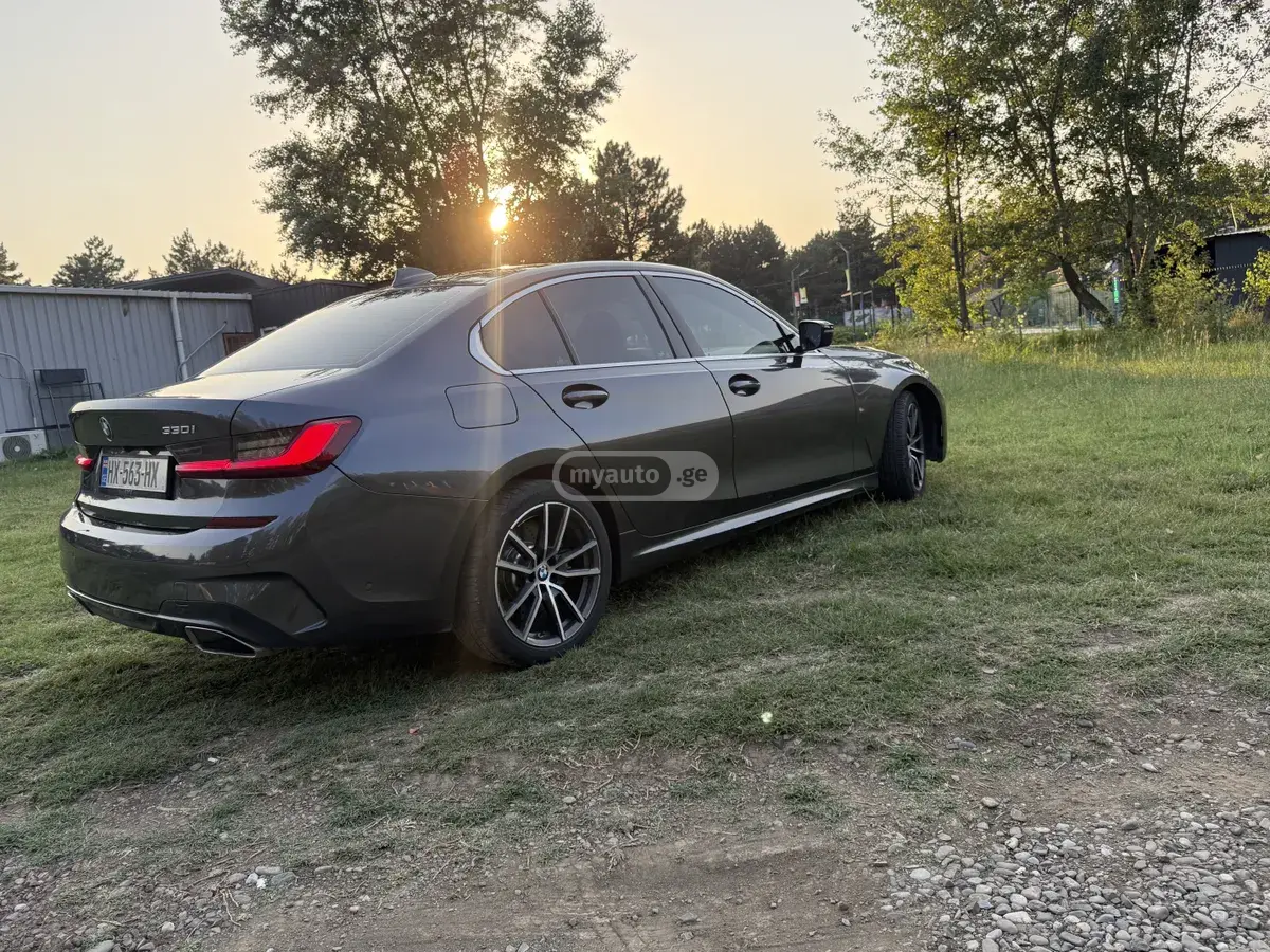 BMW 3 Series 330, миниатюра 7