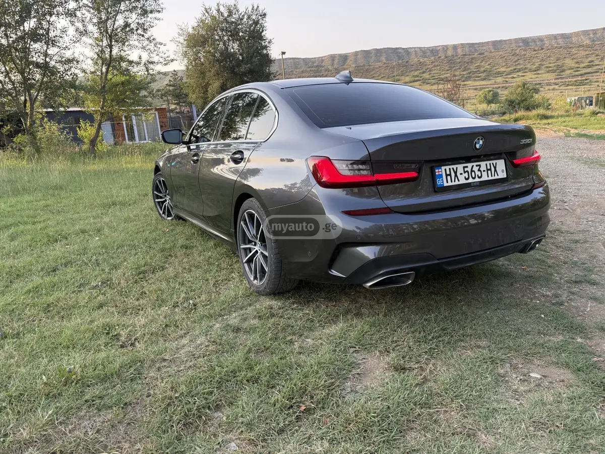 BMW 3 Series 330, миниатюра 8