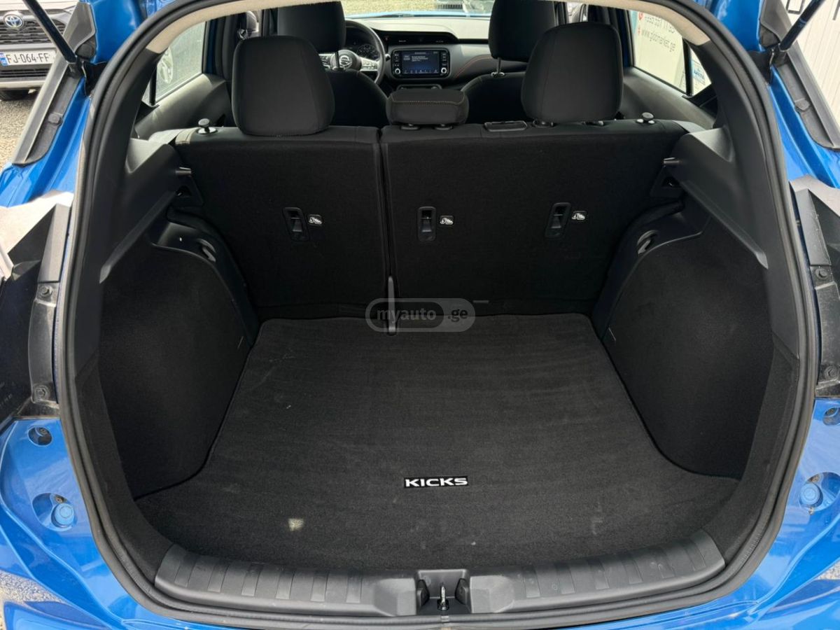 Nissan Kicks