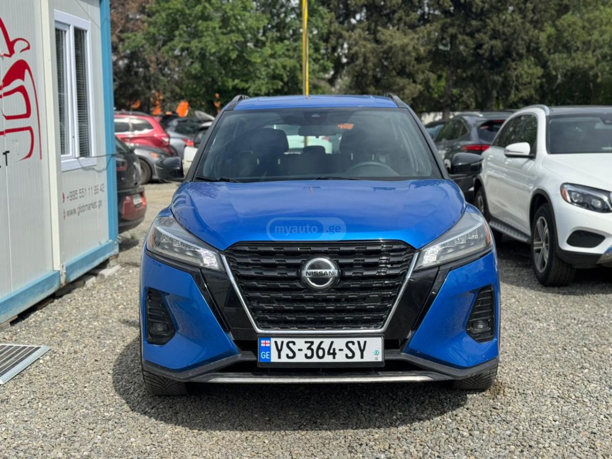 Nissan Kicks