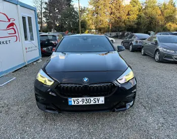 BMW 228 