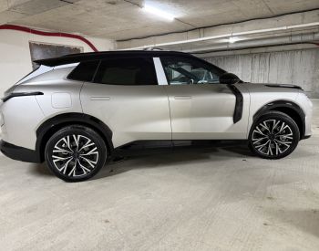 Lynk & Co 08 160 Long Range Ultra