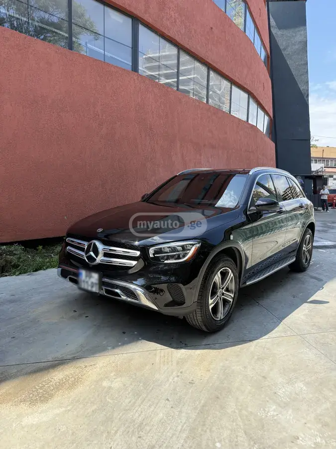 Mercedes-Benz GLC 300