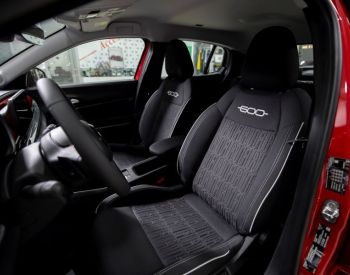 Fiat 600 Hybrid 