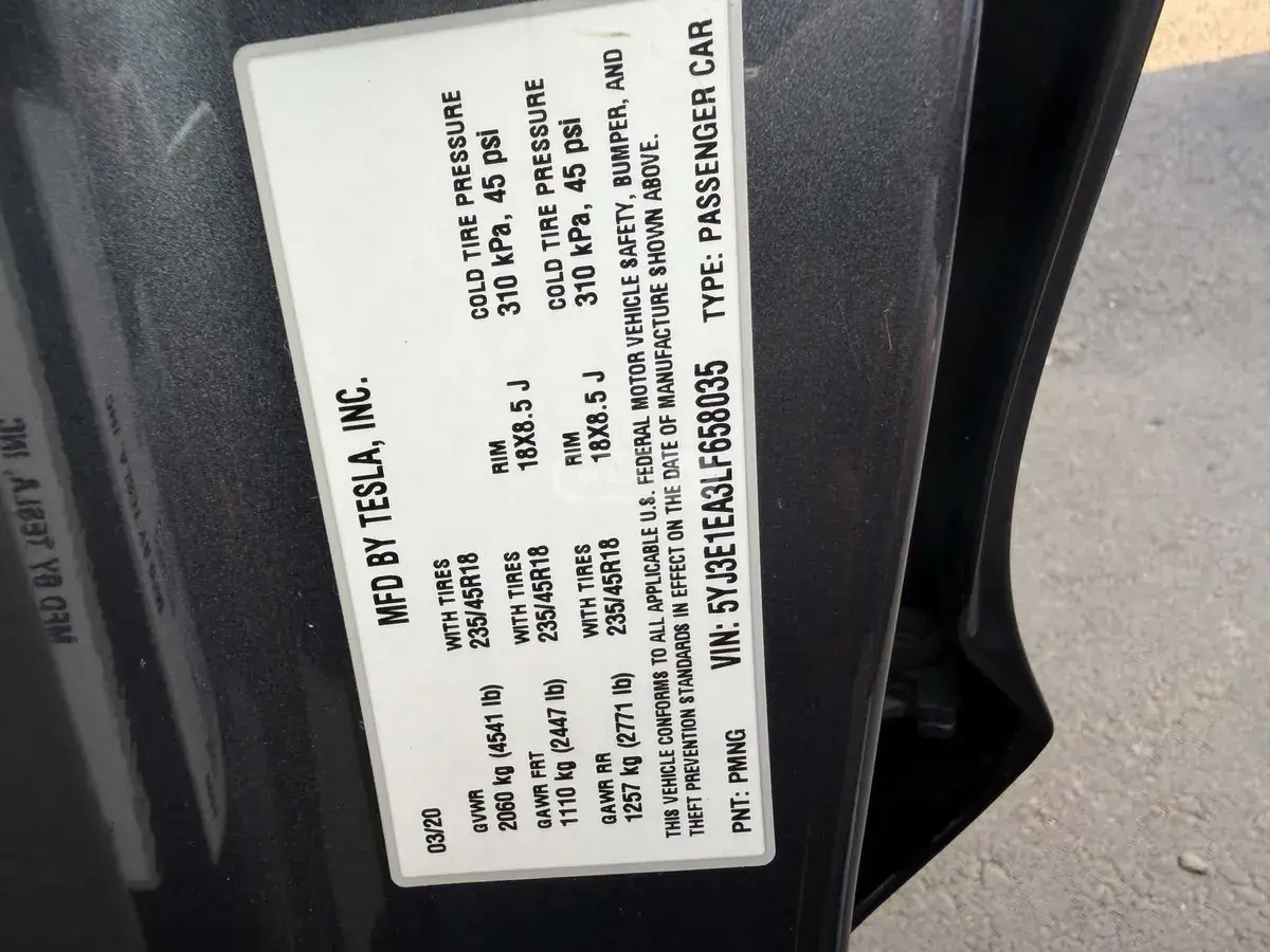 Tesla Model 3, миниатюра 5
