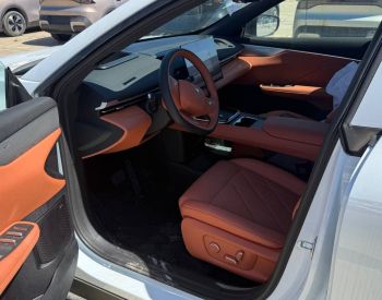 Changan Deepal Dark Blue S05 215 Max