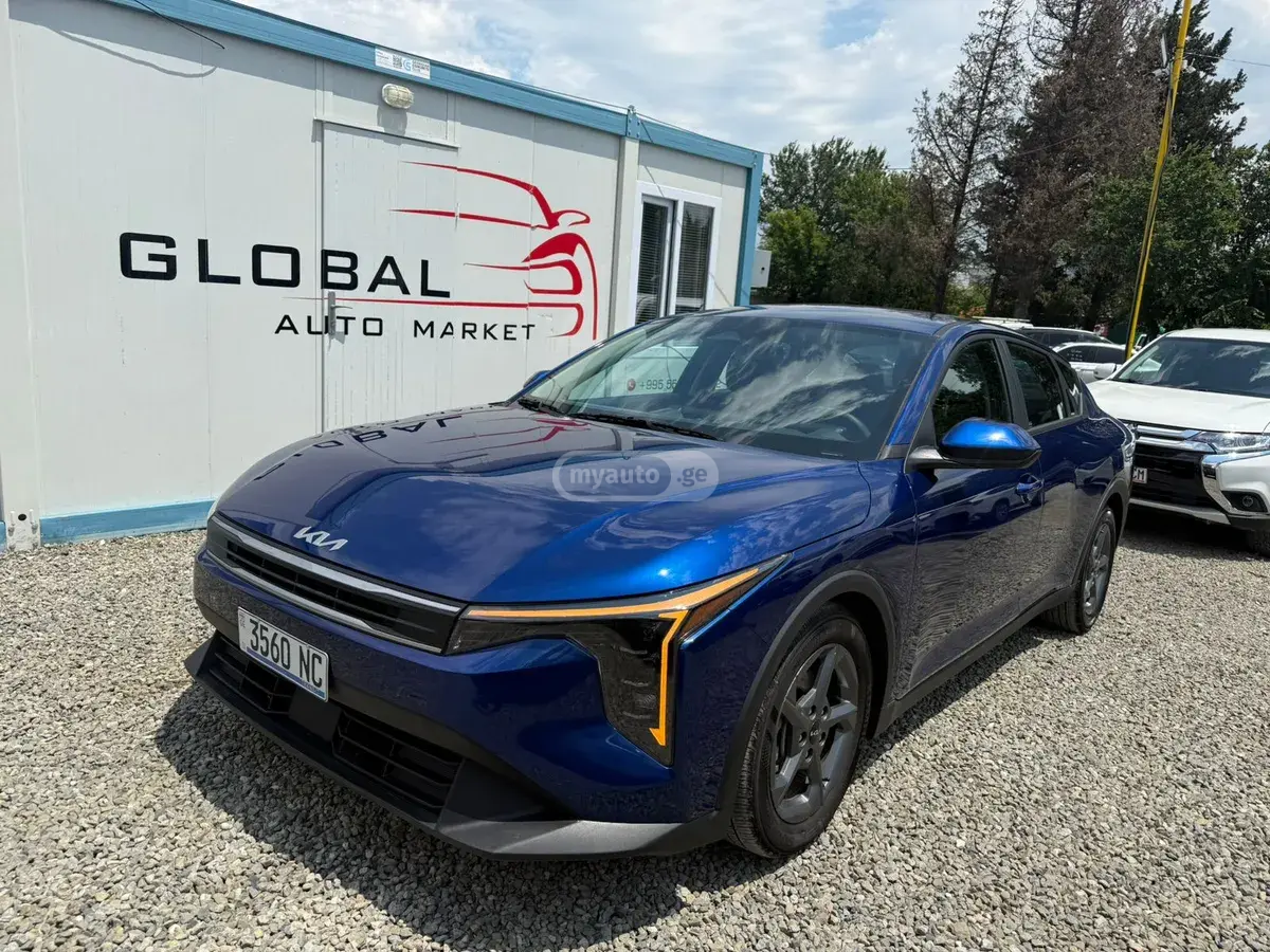 Kia K4
