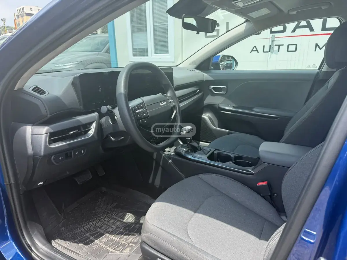 Kia K4