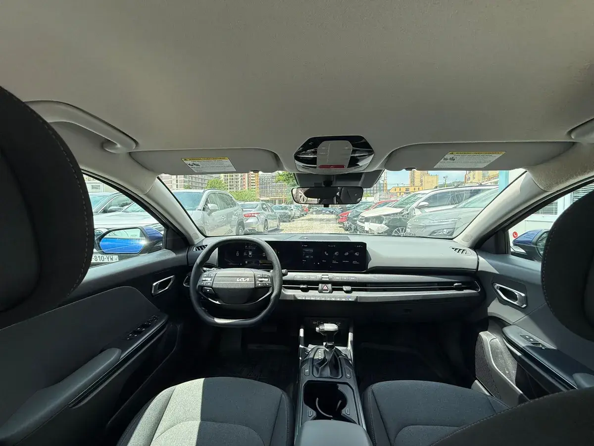 Kia K4