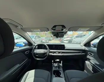 Kia K4 