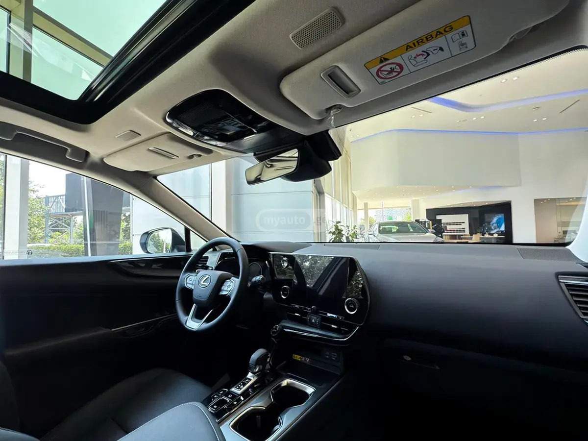 Lexus NX 350 