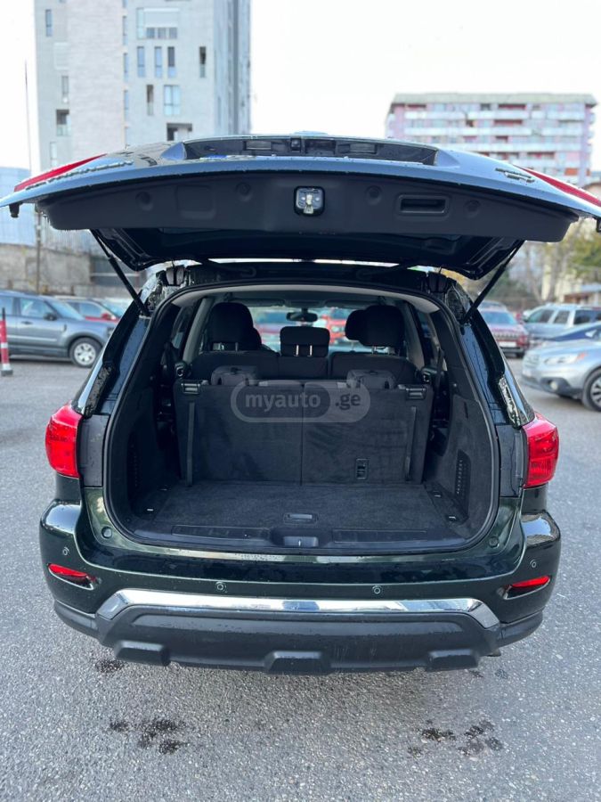 Nissan Pathfinder