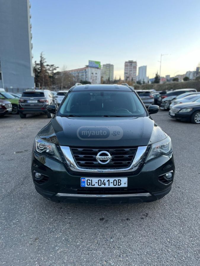 Nissan Pathfinder