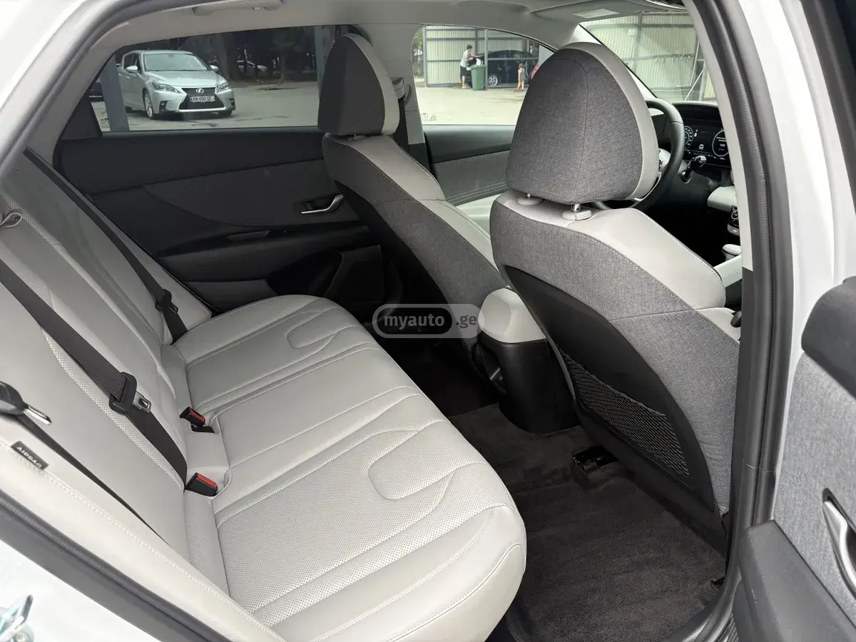 Hyundai Elantra, миниатюра 8