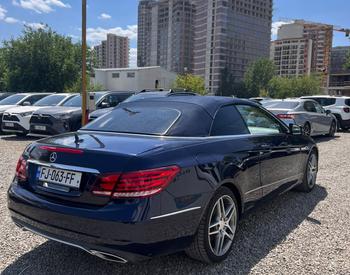 Mercedes-Benz E 400 