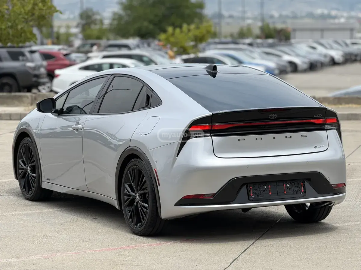 Toyota Prius, миниатюра 7