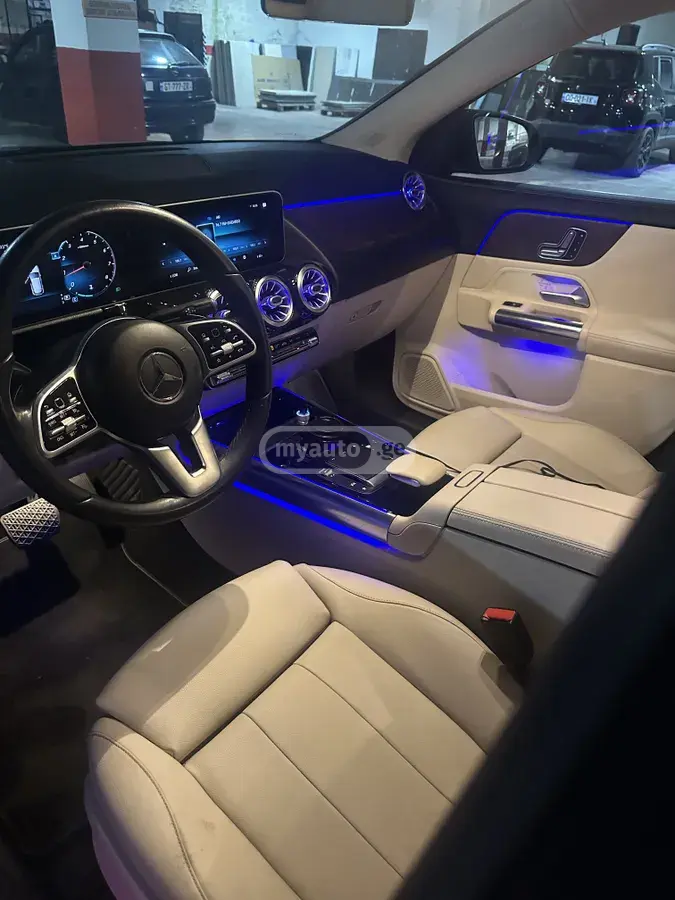 Mercedes-Benz GLA 250, миниатюра 7
