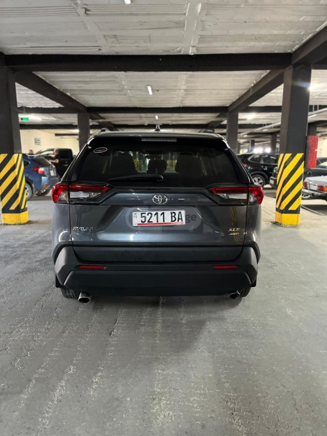 Toyota RAV 4