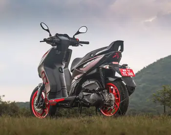 Aprilia SR 175 